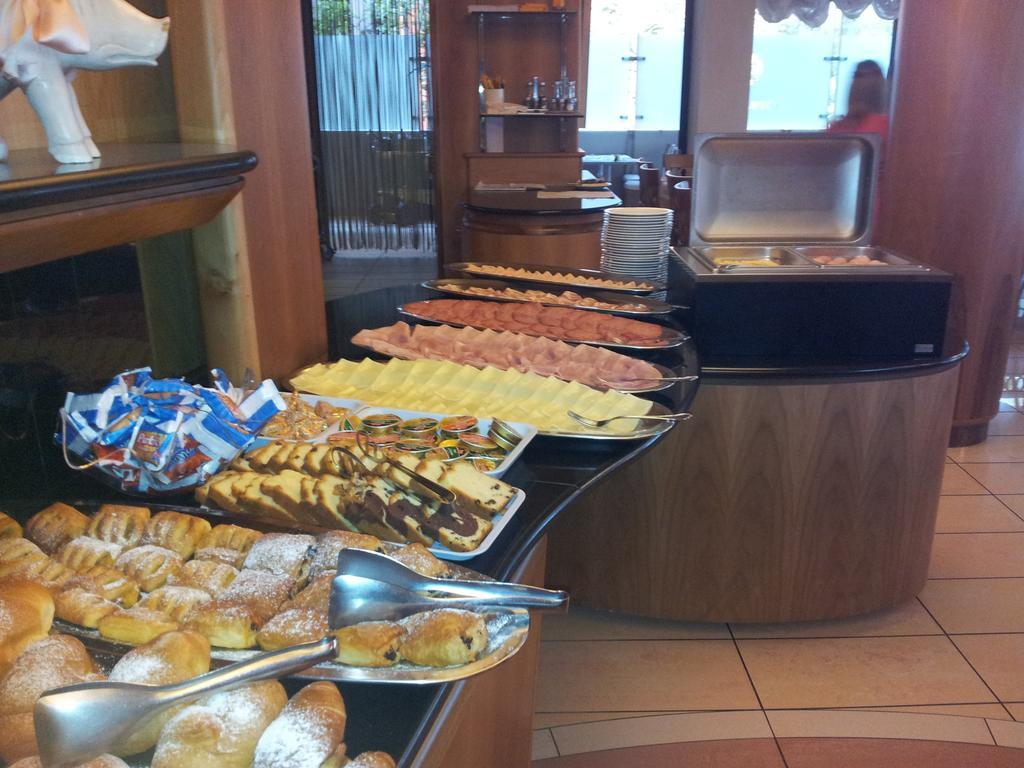 Hotel Europa Bibione Luaran gambar